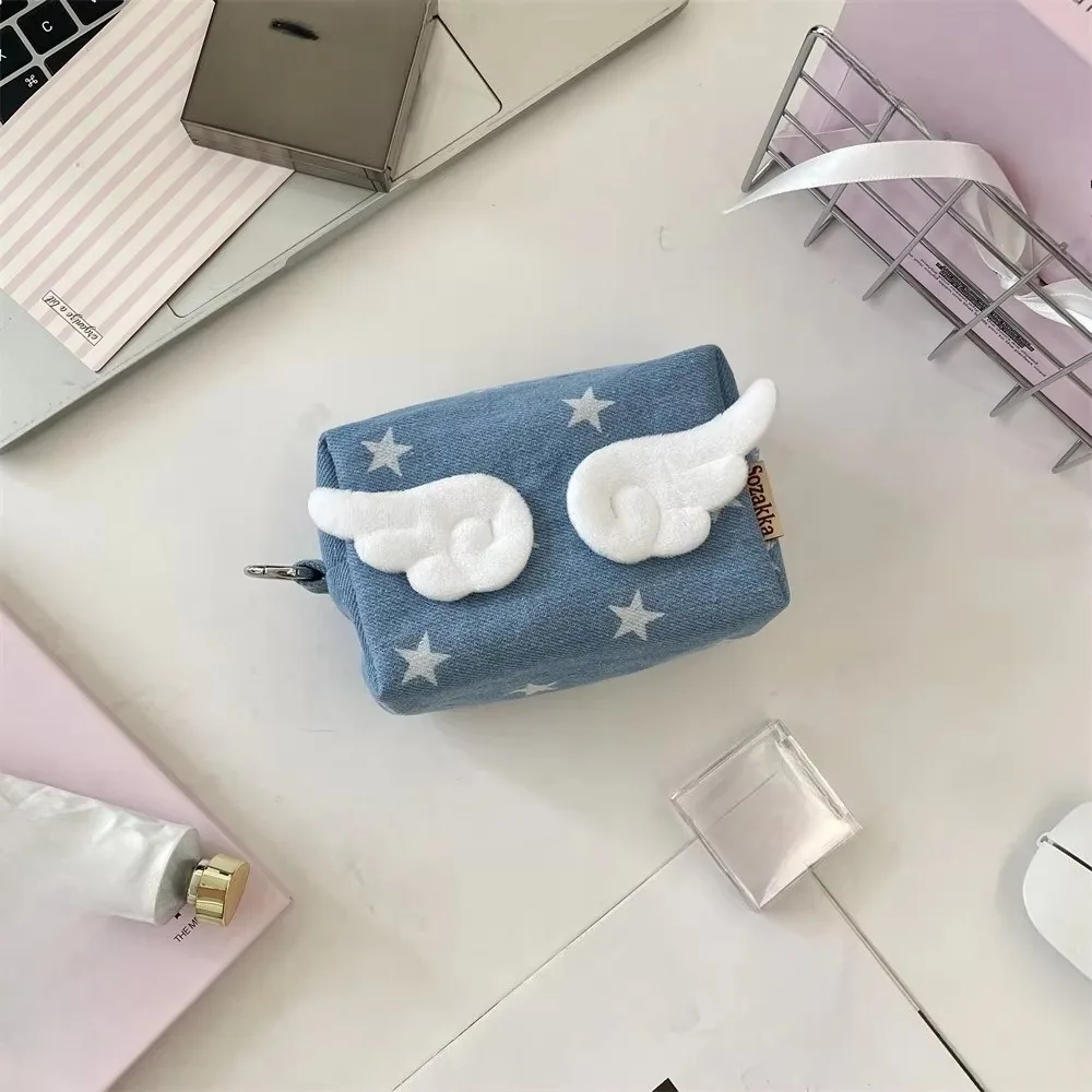 Print Wings Star Dots Pencil Case Y2k Desktop Storage Star Bow Cosmetic Bag Large Capacity Stationery Storage
Print Wings Star Dots Pencil Case Y2k Desktop Storage Star Bow Cosmetic Bag Large Capacity Stationery Storage