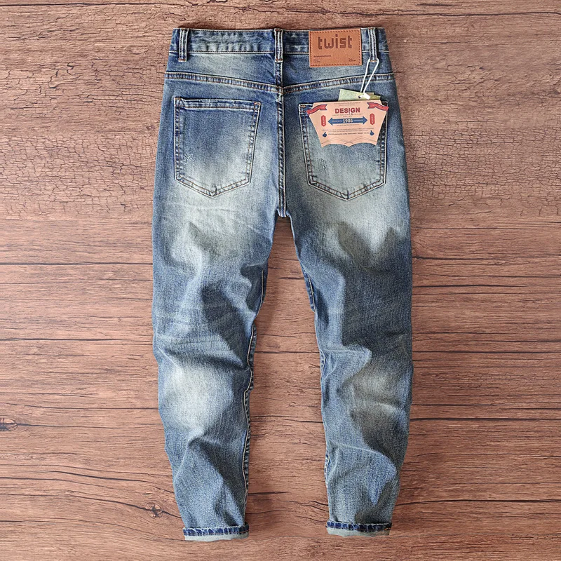 Autumn new fashion brand high-end men's denim pants, classic blue distressed trend slim fit small leg pants
Autumn new fashion brand high-end men's denim pants, classic blue distressed trend slim fit small leg pants