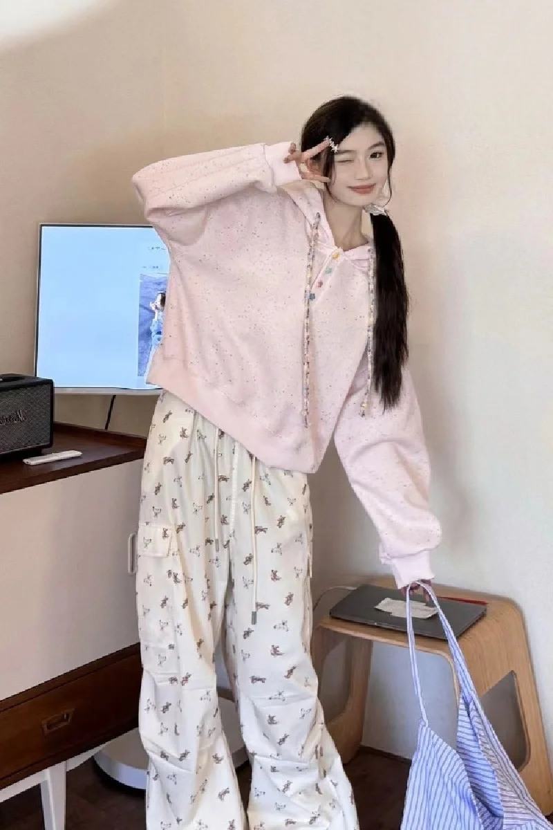 Korea Version Sweet Style Soft Glutinous Lazy Style Colorful Hooded Sweatshirt Women Autumn Winter New Niche Long-Sleeved Top
Korea Version Sweet Style Soft Glutinous Lazy Style Colorful Hooded Sweatshirt Women Autumn Winter New Niche Long-Sleeved Top