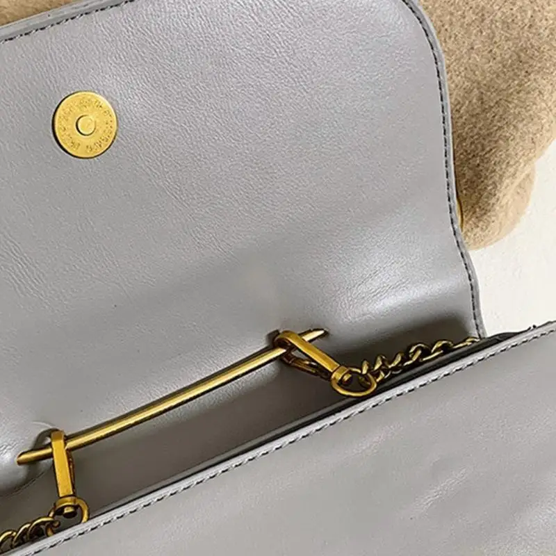 X90D Fashion Shoulder Bag Crossbody Purse for Women Small Chain Shoulder Bag
X90D Fashion Shoulder Bag Crossbody Purse for Women Small Chain Shoulder Bag