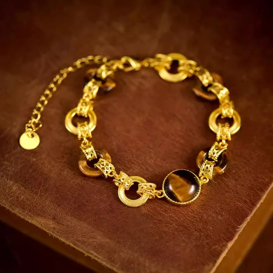 Vintage Tiger's Eye Stone Bracelet Women's Medieval Niche Design Maillard Bracelet
Vintage Tiger's Eye Stone Bracelet Women's Medieval Niche Design Maillard Bracelet