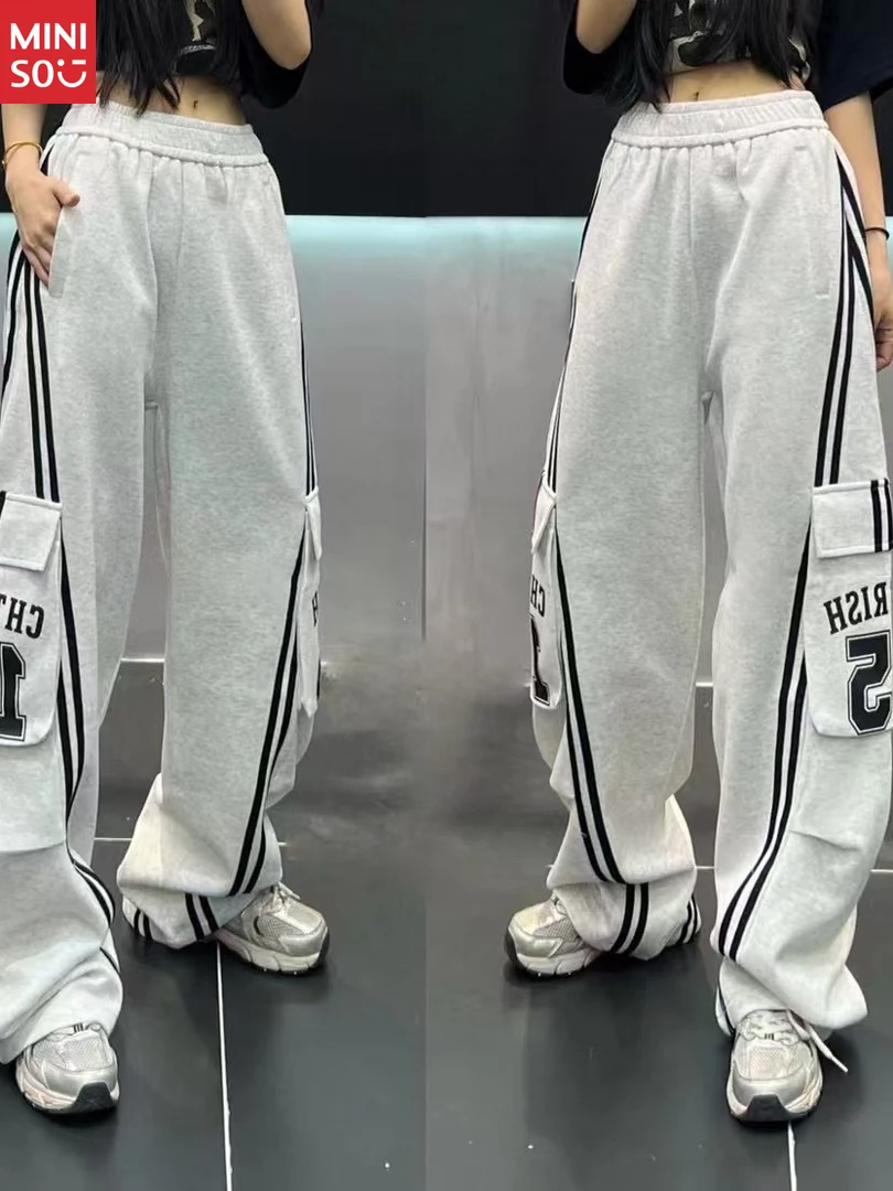 Брюки с высокой талией и драпировкой 2025 года — широкие брюки длиной до пола свободного кроя, универсальные и утягивающие
Брюки с высокой талией и драпировкой 2025 года — широкие брюки длиной до пола свободного кроя, универсальные и утягивающие