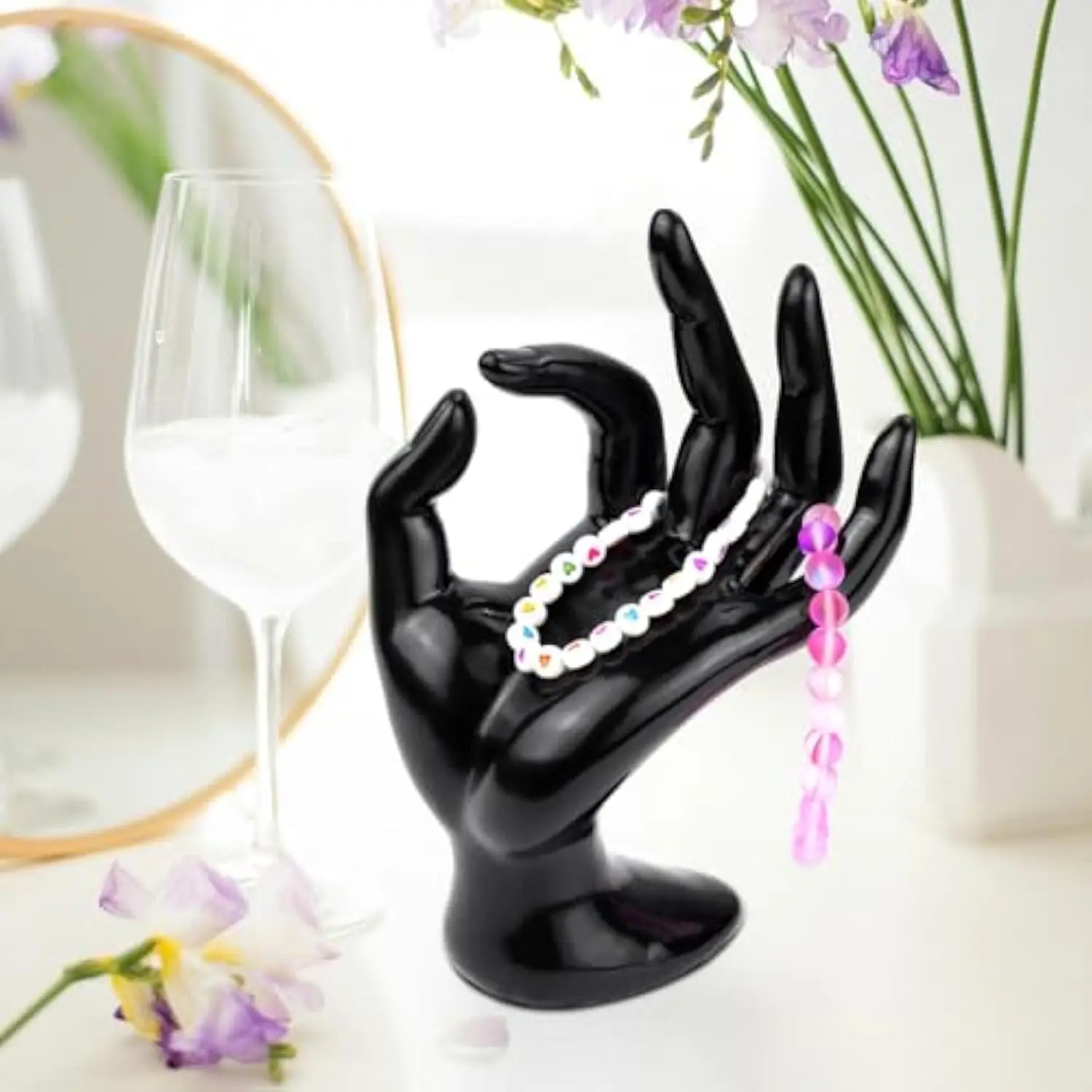 Hand Form Ring Holder Mannequin Hand Jewelry Organizer Stand Watch Stand Bracelet Ring Support Aesthetic Rack 1pcs
Hand Form Ring Holder Mannequin Hand Jewelry Organizer Stand Watch Stand Bracelet Ring Support Aesthetic Rack 1pcs