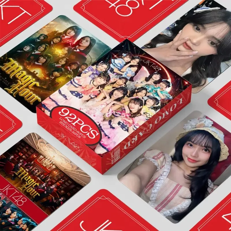 Набор из 92 голографических фотокарточек JKT48 для девичьей группы - Индонезийские голографические фотокарточки айдолов с мини-наклейками, коллекционный подарок для фанатов
Набор из 92 голографических фотокарточек JKT48 для девичьей группы - Индонезийские голографические фотокарточки айдолов с мини-наклейками, коллекционный подарок для фанатов