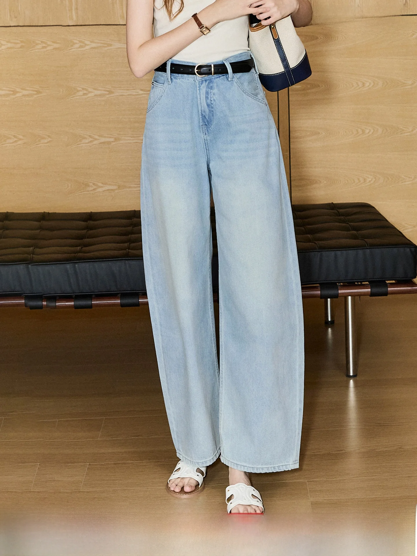 KUHNMARVIN Wide Leg Denim Jeans Women's Casual Straight Leg Jeans Spring Summer New Style Street Style Cotton Polyester Blend
KUHNMARVIN Wide Leg Denim Jeans Women's Casual Straight Leg Jeans Spring Summer New Style Street Style Cotton Polyester Blend