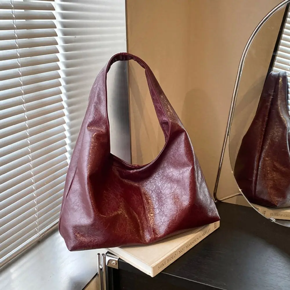 Korean Style Retro PU Tote Bag Tote Bag Solid Color Large Capacity Handbag PU Leather Large Capacity Underarm Packs Girls
Korean Style Retro PU Tote Bag Tote Bag Solid Color Large Capacity Handbag PU Leather Large Capacity Underarm Packs Girls
