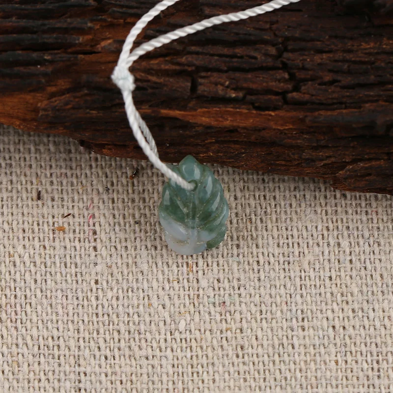 Бусины-подвески B&F Leave Moss Agate, бусины из натуральных камней ручной работы, полированные камни для изготовления ювелирных изделий.
Бусины-подвески B&F Leave Moss Agate, бусины из натуральных камней ручной работы, полированные камни для изготовления ювелирных изделий.