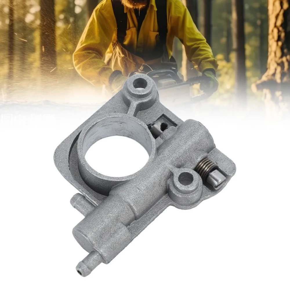 Iron Chainsaw Oil Pump Round Port Silver Engine Oil Pump Easy to Install Irregular Housing for CS-350 CS-355T CS-360T CS2600
Iron Chainsaw Oil Pump Round Port Silver Engine Oil Pump Easy to Install Irregular Housing for CS-350 CS-355T CS-360T CS2600