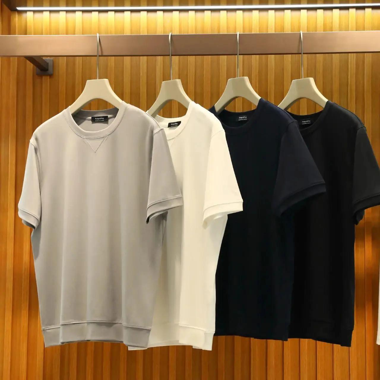 Мужское нижнее белье Baby Skin Experience, выбор для комфортной носки весной и осенью, из островного хлопка, стильное, современное, с круглым вырезом...
Мужское нижнее белье Baby Skin Experience, выбор для комфортной носки весной и осенью, из островного хлопка, стильное, современное, с круглым вырезом...