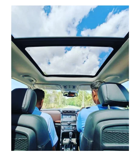Hot Selling Universal Sunroof Assembly Auto Accessories Electric Sliding Car Sunroof
Hot Selling Universal Sunroof Assembly Auto Accessories Electric Sliding Car Sunroof