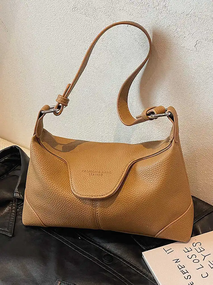 Korean Simple Women Shoulder Bags 2024 Trendy PU Leather Commuter Crossbody Bag Lady Solid Color Handbags
Korean Simple Women Shoulder Bags 2024 Trendy PU Leather Commuter Crossbody Bag Lady Solid Color Handbags