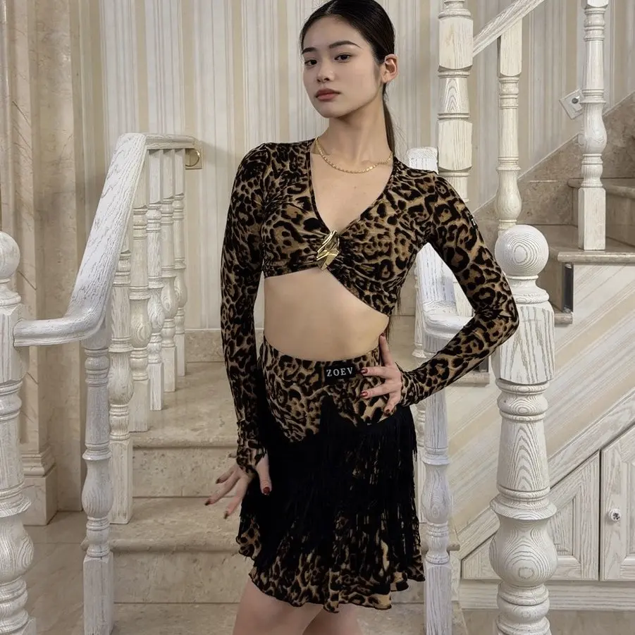 Latin Dance Clothes Women Leopard Print Long Sleeve Top Tassels Skirt Outfit Practice Suit Chacha Rumba Latin Dress Wear DN22706
Latin Dance Clothes Women Leopard Print Long Sleeve Top Tassels Skirt Outfit Practice Suit Chacha Rumba Latin Dress Wear DN22706