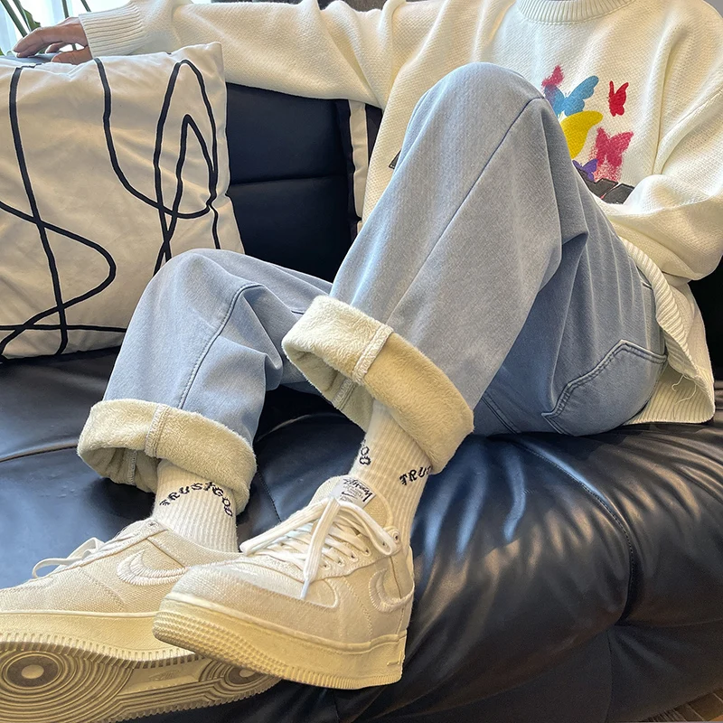 Мужские джинсы Thiened Fce, прямые повседневные длинные брюки, широкие брюки, осенне-зимняя молодежная мода в американском стиле High Street Vibe
Мужские джинсы Thiened Fce, прямые повседневные длинные брюки, широкие брюки, осенне-зимняя молодежная мода в американском стиле High Street Vibe