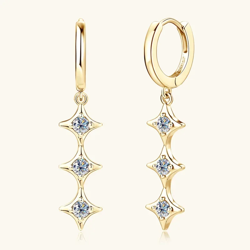 925 Sterling Silver 18K Gold Round Cut 3MM VVS1 D Color Moissanite Diamond Drop Earrings Party For Women Fine Jewelry
925 Sterling Silver 18K Gold Round Cut 3MM VVS1 D Color Moissanite Diamond Drop Earrings Party For Women Fine Jewelry