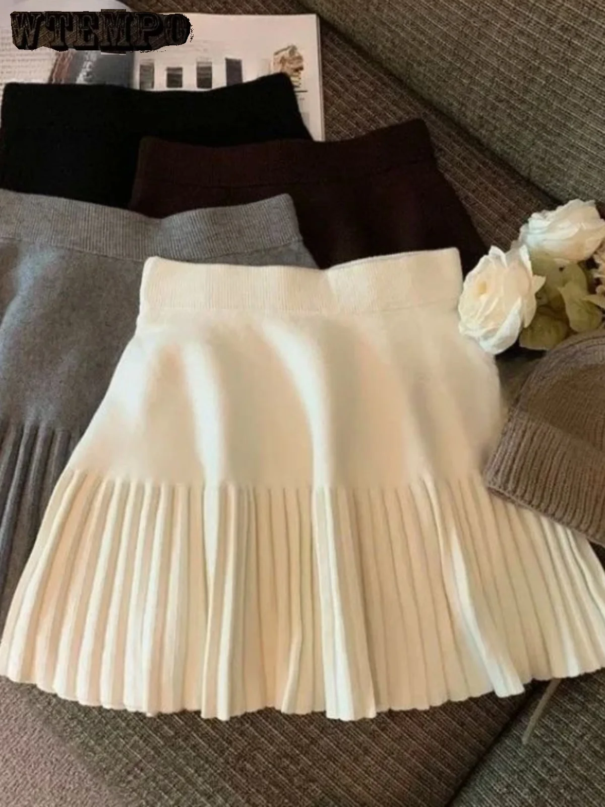High Waist Pleated Skirt Women's Street Sle A-Line Skirt ort Length Regular Thin Pure Color Casual Faion
High Waist Pleated Skirt Women's Street Sle A-Line Skirt ort Length Regular Thin Pure Color Casual Faion