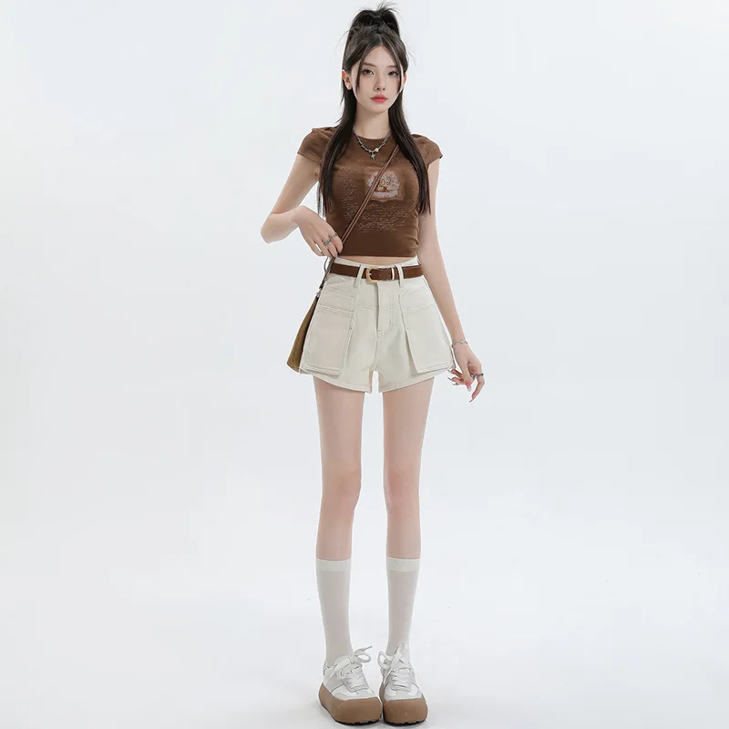 Summer's New Design Sense of Niche Denim Shorts,Women's Fashionable Sweet and Fresh Style Casual High-waisted Loose Denim Shorts
Summer's New Design Sense of Niche Denim Shorts,Women's Fashionable Sweet and Fresh Style Casual High-waisted Loose Denim Shorts