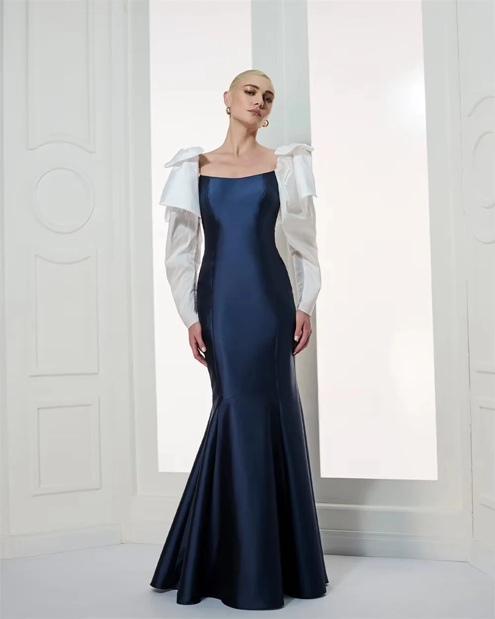 Blue Women Long Sleeves Bespoke Occasion Gown Evening Dresses Pastrol Unisex Jersey Retro Dubai Saudi Arabic Prom Customized
Blue Women Long Sleeves Bespoke Occasion Gown Evening Dresses Pastrol Unisex Jersey Retro Dubai Saudi Arabic Prom Customized