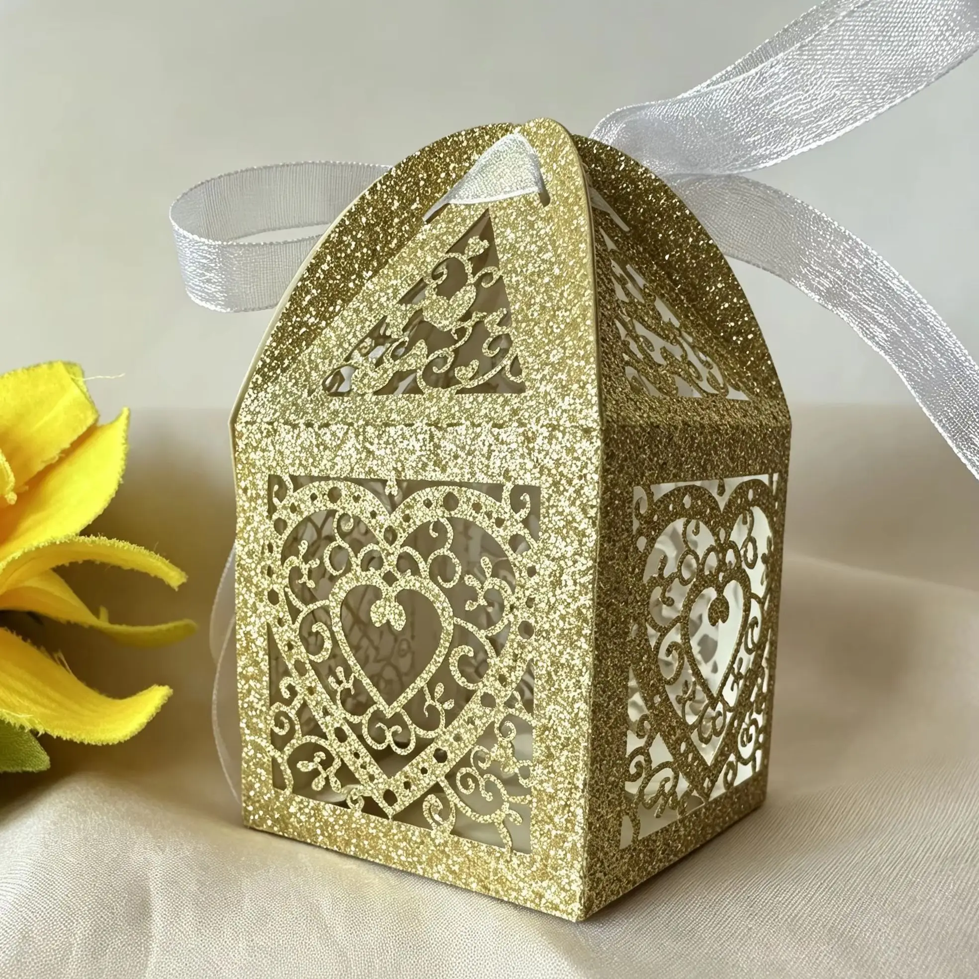 10pcs Glitter Gold Wedding Favors,Laser Cut Gift Box with Ribbon,Rose Wedding Favor Boxes,DIY Party Decoration
10pcs Glitter Gold Wedding Favors,Laser Cut Gift Box with Ribbon,Rose Wedding Favor Boxes,DIY Party Decoration