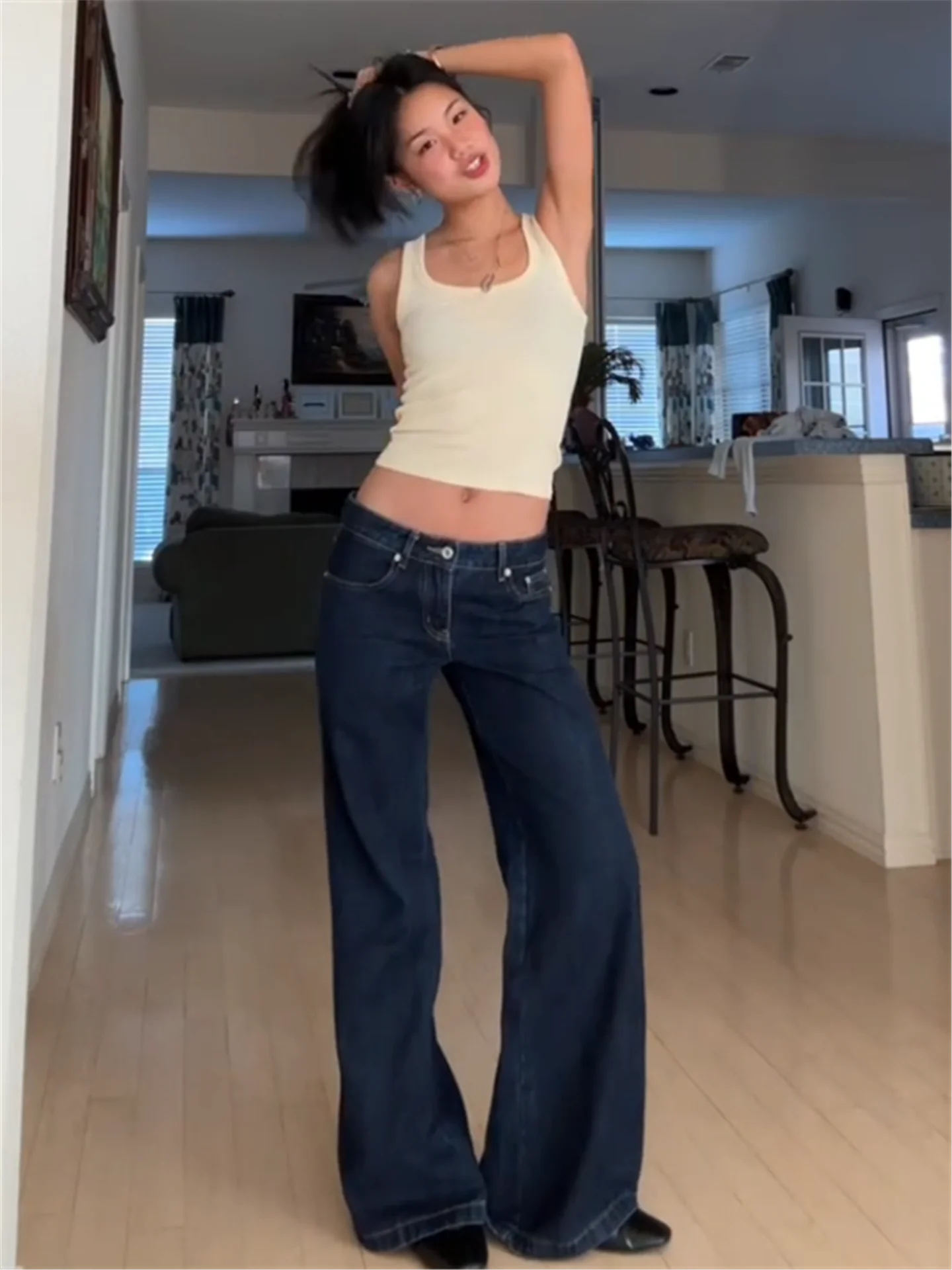 Loose Fit Casual High Waist Bell Bottom Jeans Women's Spring Long Slimming Jeans Deep Blue Low Waist Bell Leggings
Loose Fit Casual High Waist Bell Bottom Jeans Women's Spring Long Slimming Jeans Deep Blue Low Waist Bell Leggings