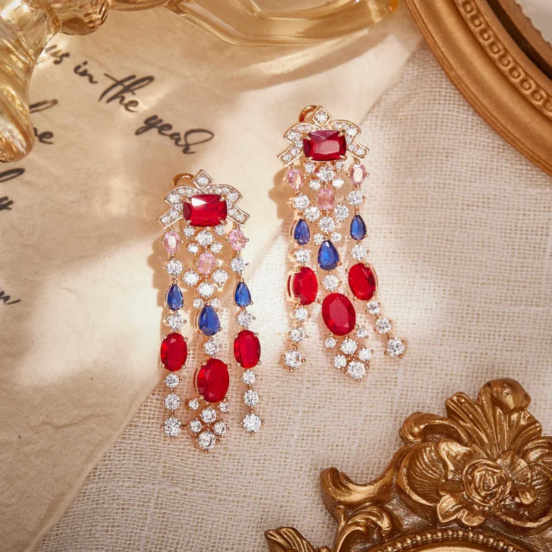Designer Collection Earrings Women Lady Inlay Pyriform Cubic Zircon Synthetic Rubies Tassels Plated Gold Color High-end Jewelry
Designer Collection Earrings Women Lady Inlay Pyriform Cubic Zircon Synthetic Rubies Tassels Plated Gold Color High-end Jewelry