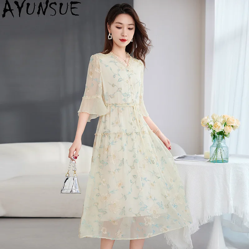 AYUNSUE 100% Silk Dresses for Woman Embroidered Mid-length Summer Dress Vacation Style Women's Casual Dresses Woman Clothes 원피스
AYUNSUE 100% Silk Dresses for Woman Embroidered Mid-length Summer Dress Vacation Style Women's Casual Dresses Woman Clothes 원피스