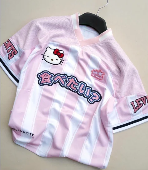 Sanrio Hello Kitty Adult and Children American Retro V-neck Breathable 3D Printed Sports and Leisure Short Sleeve
Sanrio Hello Kitty Adult and Children American Retro V-neck Breathable 3D Printed Sports and Leisure Short Sleeve