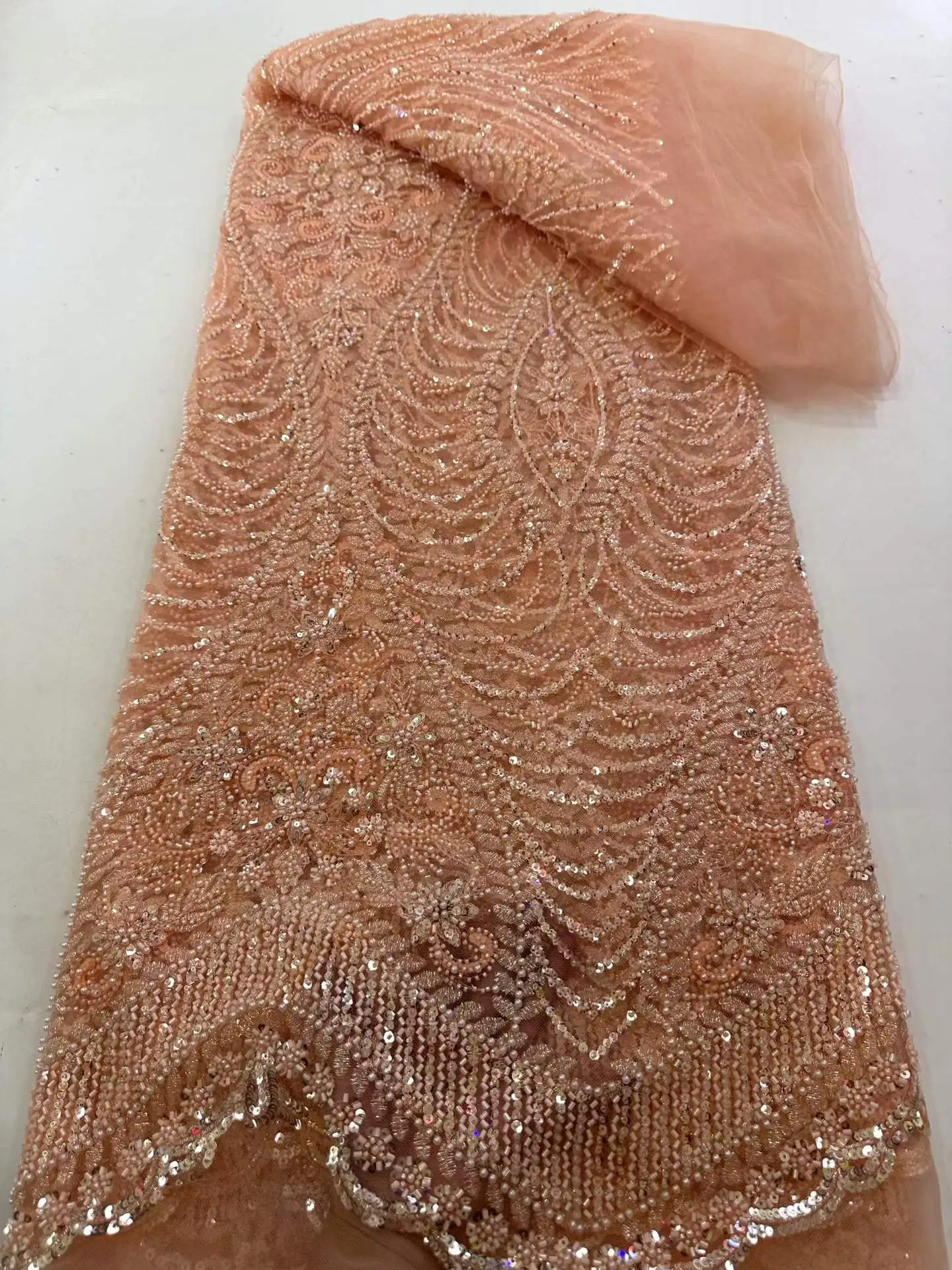 High Quality Nigerian Lace Fabric with African Sequins Beaded Mesh for Wedding Party Dresses Latest 2026 Design 5 Yards
High Quality Nigerian Lace Fabric with African Sequins Beaded Mesh for Wedding Party Dresses Latest 2026 Design 5 Yards