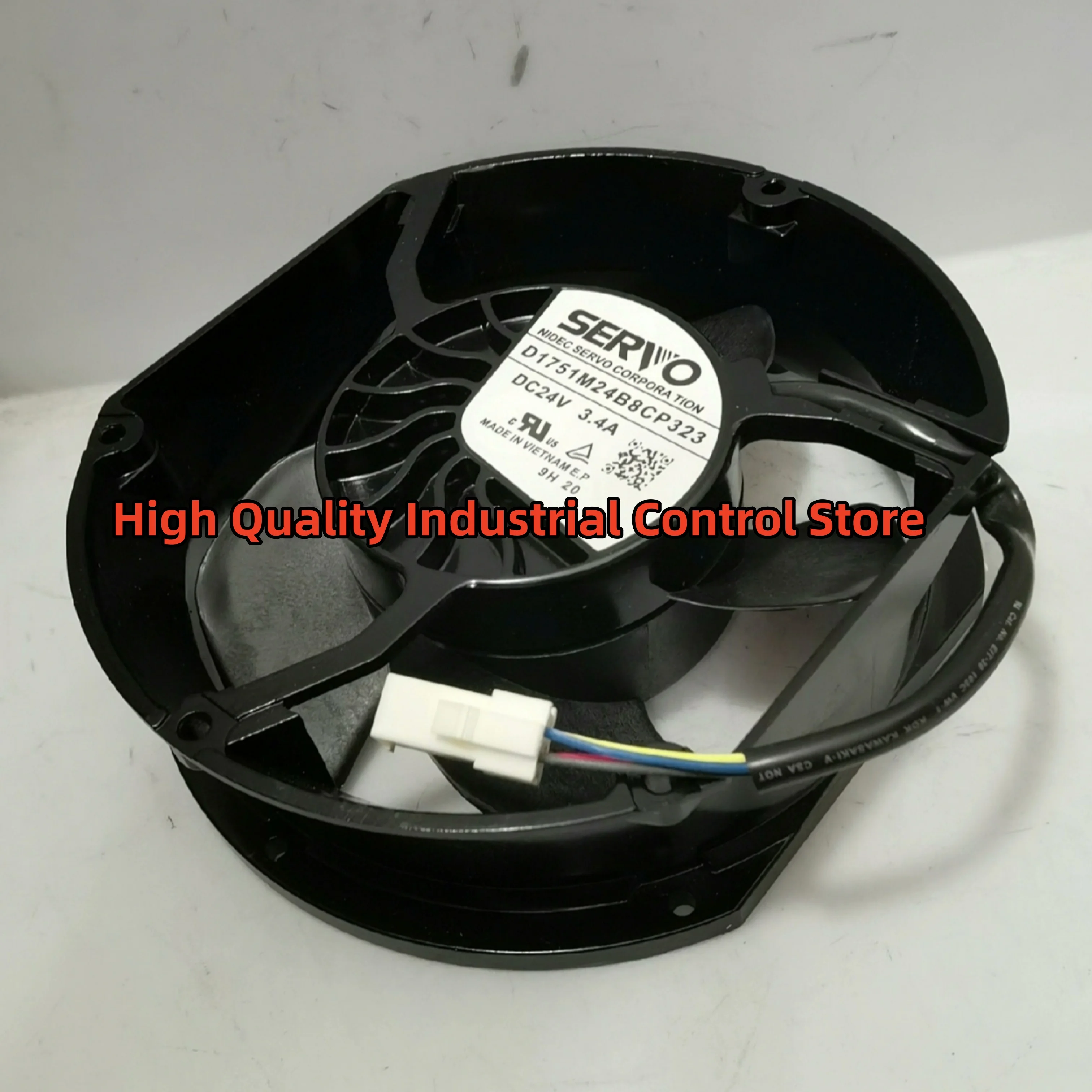 D1751M24B8CP323 Вентилятор охлаждения D1751M24B8CP332 совершенно новый 
D1751M24B8CP323 Вентилятор охлаждения D1751M24B8CP332 совершенно новый