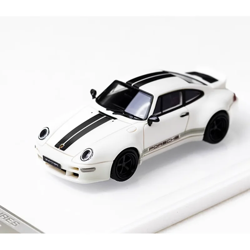 MKM Diecast 1/64 Scale 993 7-Eleven Luminous White Static Resin Car Model Ornament Collectible Toy Decoration Gift
MKM Diecast 1/64 Scale 993 7-Eleven Luminous White Static Resin Car Model Ornament Collectible Toy Decoration Gift