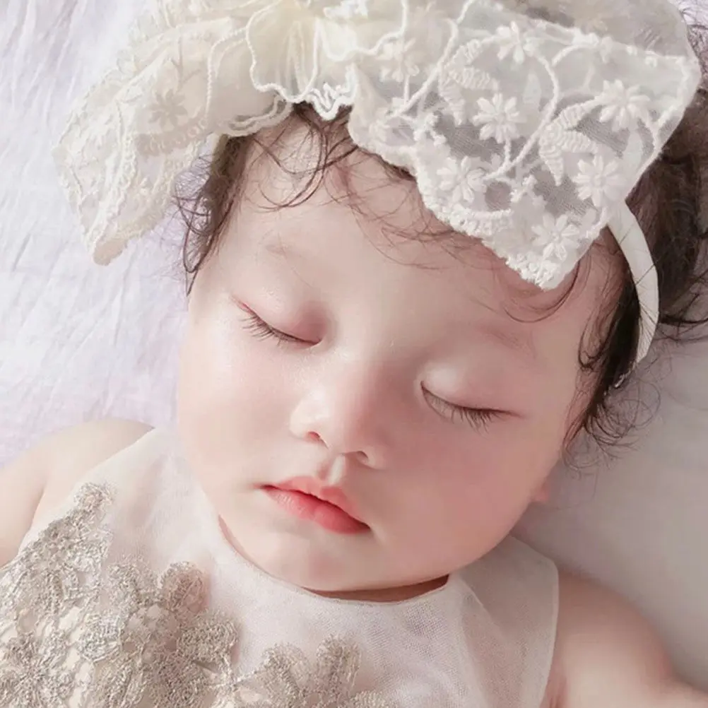 Princess Headband for Kids Bowknot Lace Hair Decor Soft Cloth Children Party Hair Hoop Cosplay Birthday Christmas Stage
Princess Headband for Kids Bowknot Lace Hair Decor Soft Cloth Children Party Hair Hoop Cosplay Birthday Christmas Stage