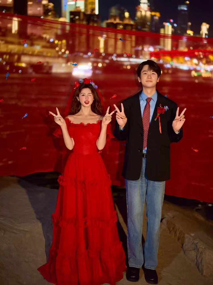 2026 New Red Wedding Dress Couple Atmosphere Sensation Studio Travel Photography Theme Wedding Gown Chinese Style Women's Fas...
2026 New Red Wedding Dress Couple Atmosphere Sensation Studio Travel Photography Theme Wedding Gown Chinese Style Women's Fas...