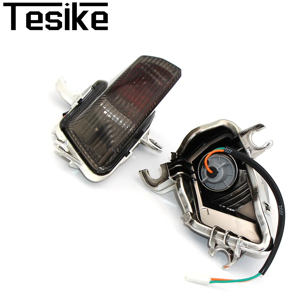 Motorcycle Signal Lamp Front Turn Signals Blinker Indicator for Kawasaki Ninja 1000R 2011-2016 Turn signal light Z 1000SX
Motorcycle Signal Lamp Front Turn Signals Blinker Indicator for Kawasaki Ninja 1000R 2011-2016 Turn signal light Z 1000SX
