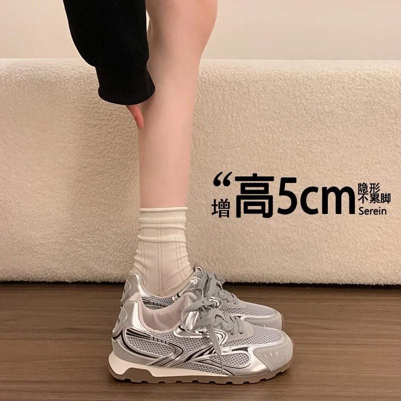 Women's Sports Shoes 2026 Fashion Mesh Breathable Training Shoes Summer Running Shoes for Women Casual Sneakers Zapatos De Mujer
Women's Sports Shoes 2026 Fashion Mesh Breathable Training Shoes Summer Running Shoes for Women Casual Sneakers Zapatos De Mujer