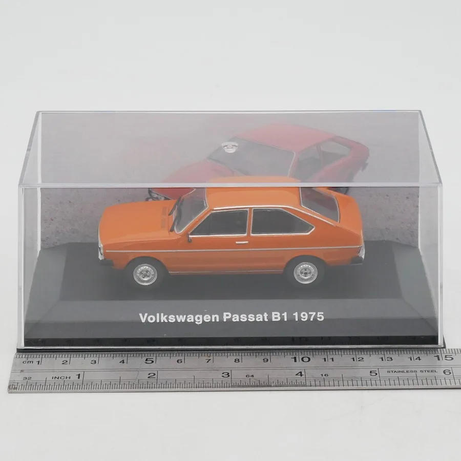Модель автомобиля из сплава Passat B1 1975 в масштабе 1:43, коллекционные игрушечные украшения
Модель автомобиля из сплава Passat B1 1975 в масштабе 1:43, коллекционные игрушечные украшения