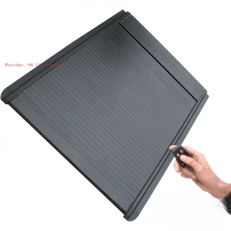 Factory direct sales Custom black hardtop pickup truck bed cover, electric roller shutter type, suitable for pickup trucks
Factory direct sales Custom black hardtop pickup truck bed cover, electric roller shutter type, suitable for pickup trucks