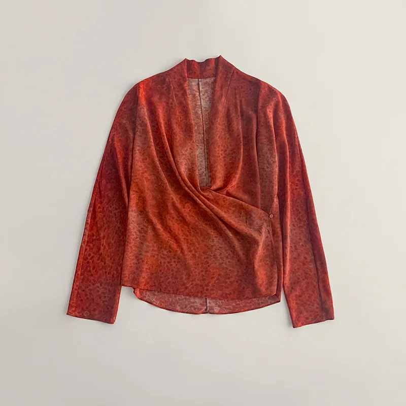 Withered V-neck Cross Wrap Button Top With Pomegranate Red Print Light And Thin Long Sleeved Shirt For Summer
Withered V-neck Cross Wrap Button Top With Pomegranate Red Print Light And Thin Long Sleeved Shirt For Summer