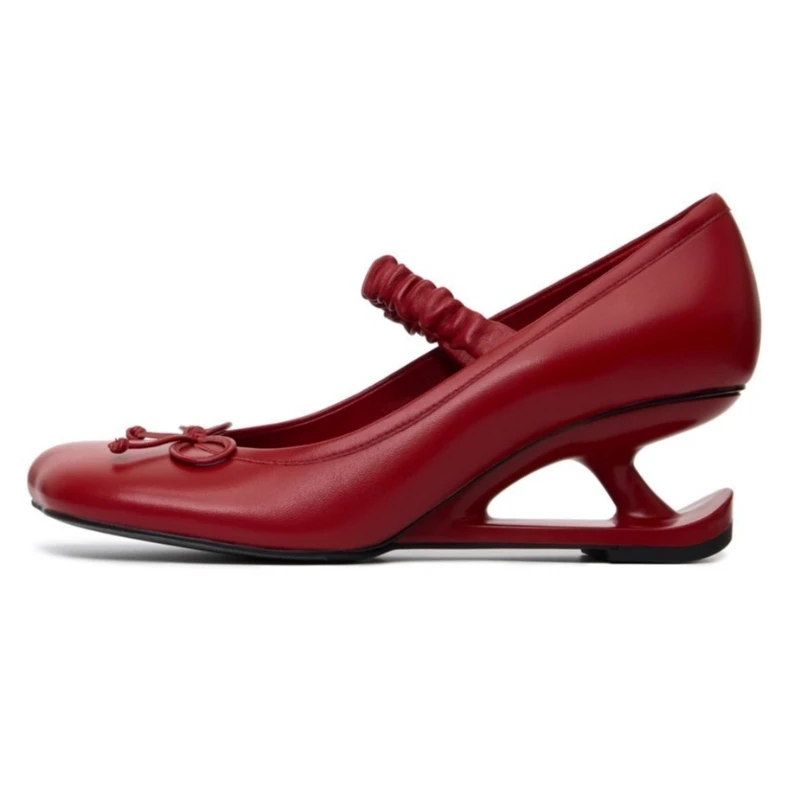 Sweet Bow Decoration Strange Heel Round Toe Mary Jane Shoes for Women Street Style Designer High Heels Elegant Party Dress Shoes
Sweet Bow Decoration Strange Heel Round Toe Mary Jane Shoes for Women Street Style Designer High Heels Elegant Party Dress Shoes