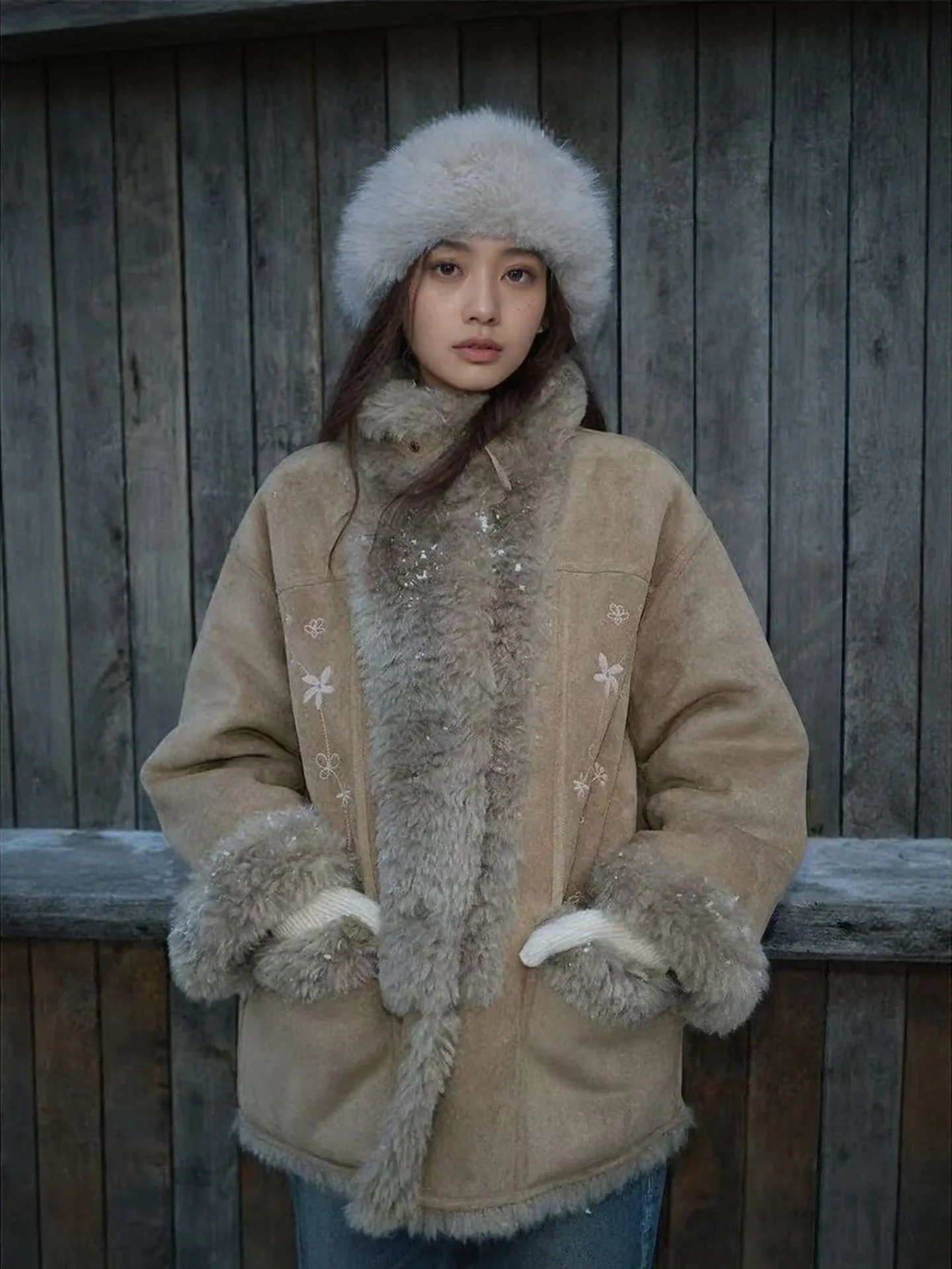 Chic Double-Sided Wear Suede Fur Collar Leather And Fur Inteated Medium-Length Jaet Commute Sle Thiened Long Sve
Chic Double-Sided Wear Suede Fur Collar Leather And Fur Inteated Medium-Length Jaet Commute Sle Thiened Long Sve