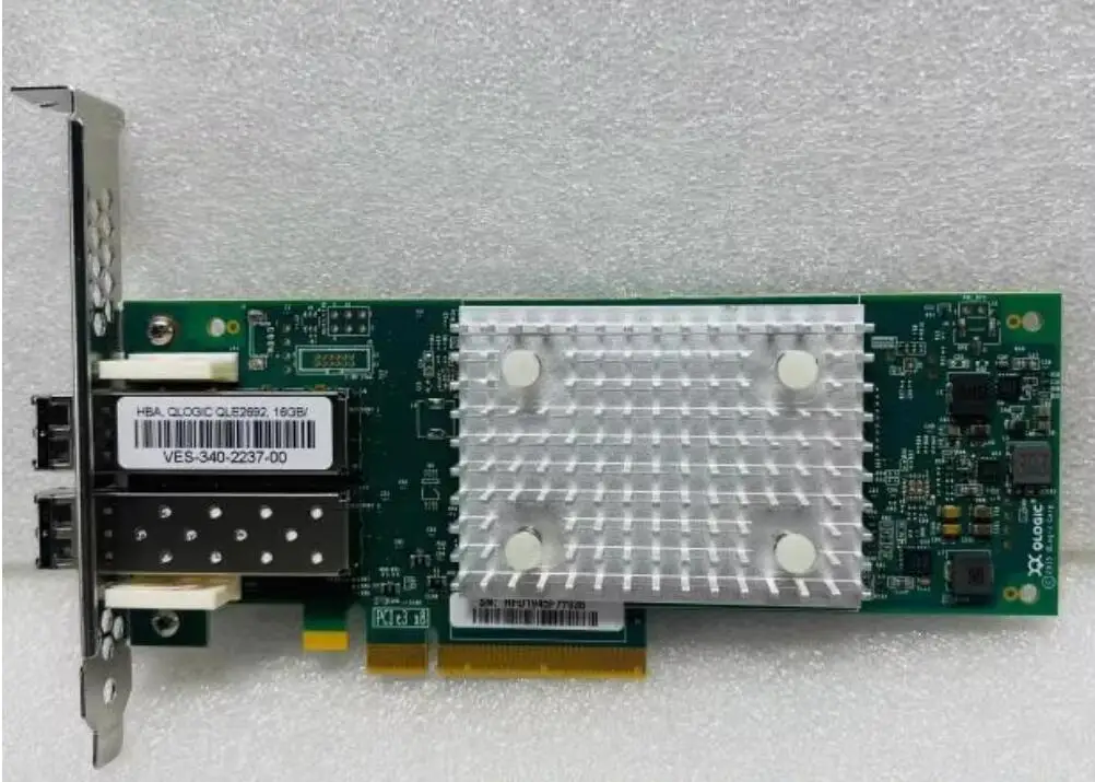 Карта адаптера для хост-шины QLogic QLE2692-SR 16- ГБ с двухпортовым оптоволоконным каналами и модулем
Карта адаптера для хост-шины QLogic QLE2692-SR 16- ГБ с двухпортовым оптоволоконным каналами и модулем