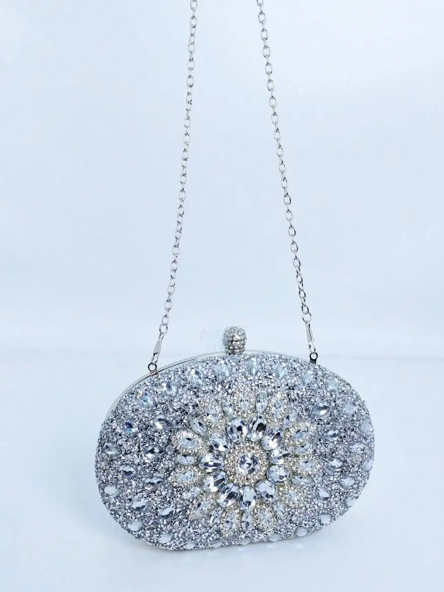 Elegant Crystal Embellished Clutch Bag With Chain Strap For Evening Party Wedding
Elegant Crystal Embellished Clutch Bag With Chain Strap For Evening Party Wedding