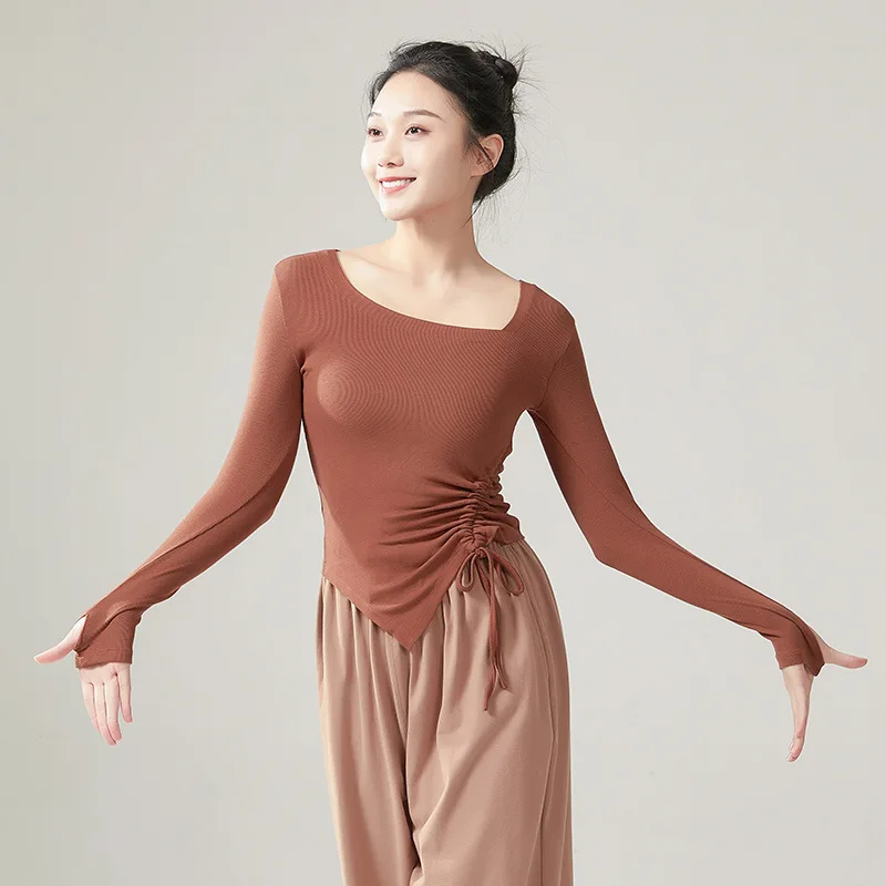 Женская современная танцевальная одежда: вязаные топы с рукавами-перчатками и утягивающим шнурком, облегающий костюм для йоги и сценических выступлений, производство Китай
Женская современная танцевальная одежда: вязаные топы с рукавами-перчатками и утягивающим шнурком, облегающий костюм для йоги и сценических выступлений, производство Китай