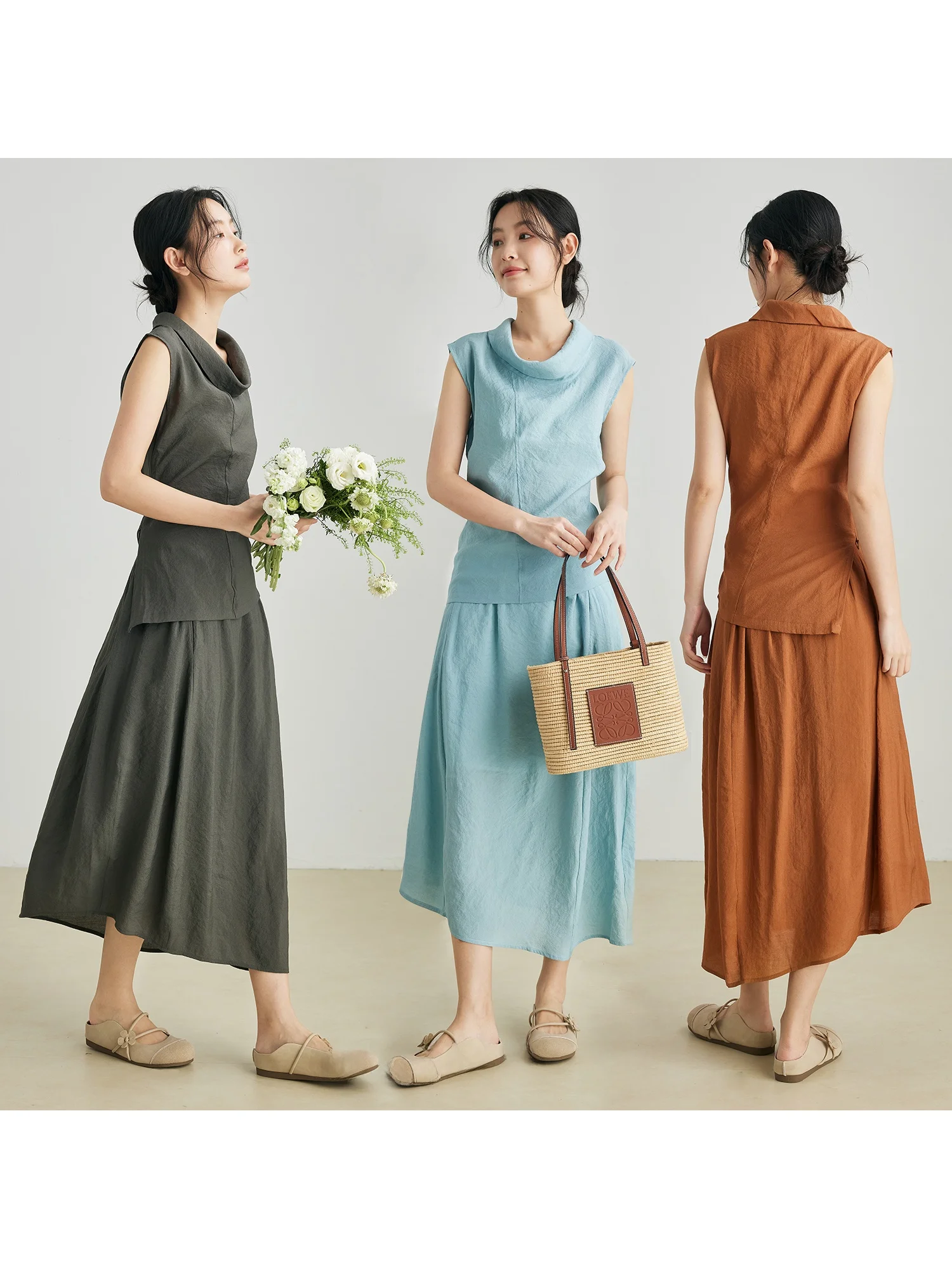 Fashionable Sleeveless Slim Fit Vest Women's Commute Style Summer New Arrival U-Neck Half Skirt Set Elegant Commute Wear
Fashionable Sleeveless Slim Fit Vest Women's Commute Style Summer New Arrival U-Neck Half Skirt Set Elegant Commute Wear
