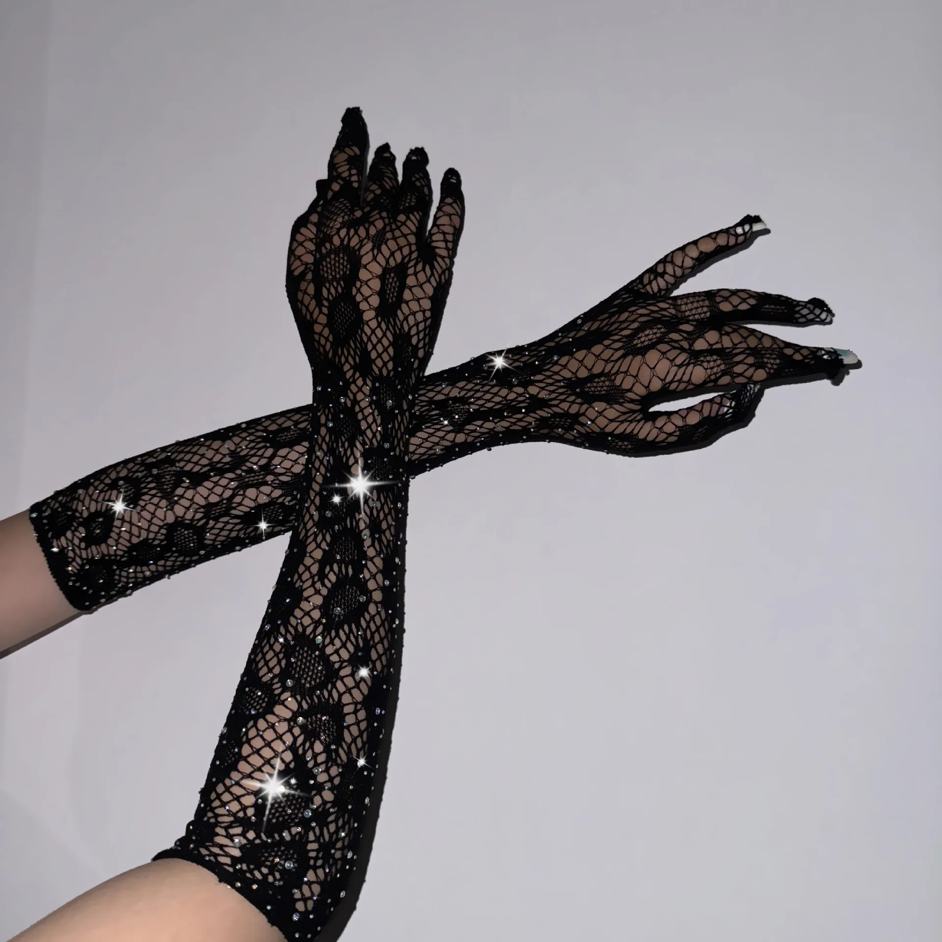 Stylish and Sexy Hot Diamond Leopard Print Bouncy Fishing Net Black Elastic Gloves Electronic Music Festival Etiquette Clothing 
Stylish and Sexy Hot Diamond Leopard Print Bouncy Fishing Net Black Elastic Gloves Electronic Music Festival Etiquette Clothing
