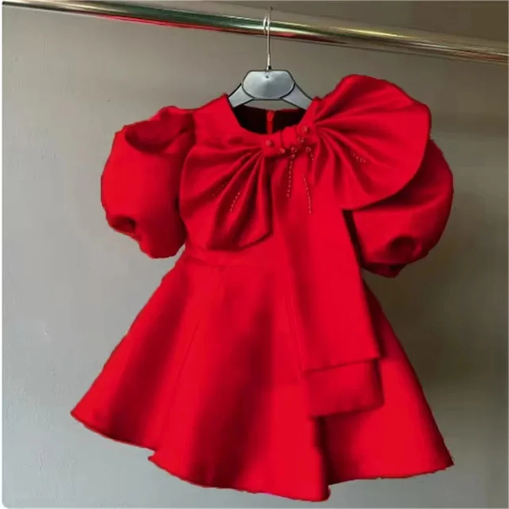 Красное платье с цветочным узором для девочек по индивидуальному заказу на свадьбу, атласное платье с короткими рукавами и бисером для маленькой девочки, банкетное платье для фотосессии, дня рождения
Красное платье с цветочным узором для девочек по индивидуальному заказу на свадьбу, атласное платье с короткими рукавами и бисером для маленькой девочки, банкетное платье для фотосессии, дня рождения