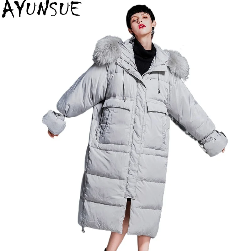 AYUNSUE White Duck Down Puffer Jacket Women Luxury Long Down Coats with Raccoon Fur Collar Winter Warm Clothes 2024 Пуховики
AYUNSUE White Duck Down Puffer Jacket Women Luxury Long Down Coats with Raccoon Fur Collar Winter Warm Clothes 2024 Пуховики