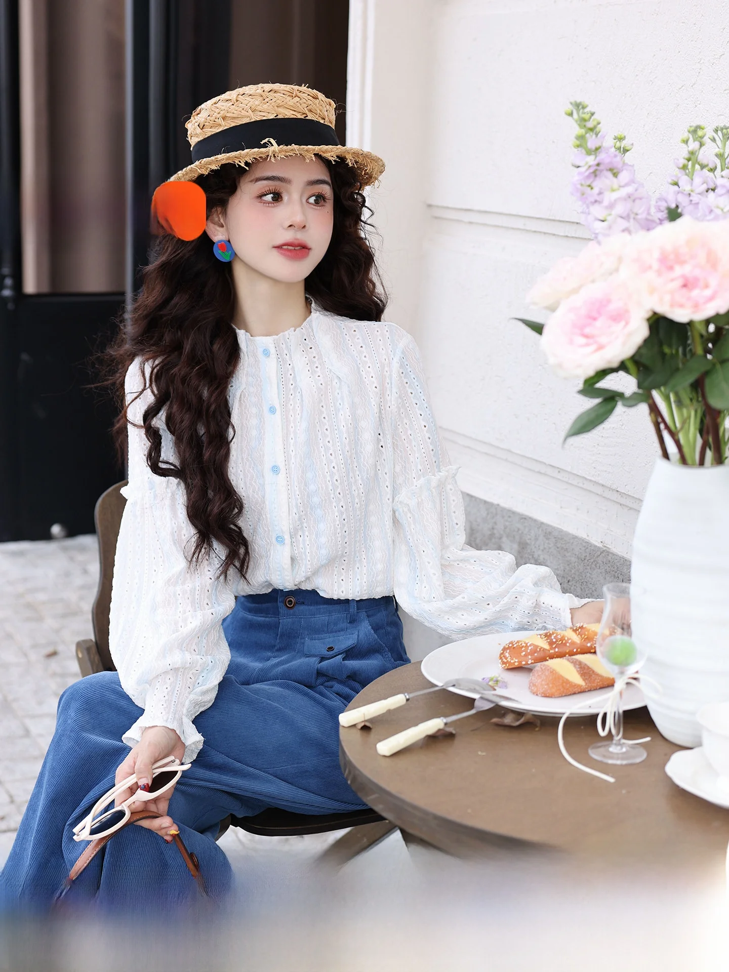 Женская свободная блузка Chen Jiajie Spring Day с длинным рукавом, воротником-стойкой, для ранней весны, винтажный стиль, из полиэфирного волокна
Женская свободная блузка Chen Jiajie Spring Day с длинным рукавом, воротником-стойкой, для ранней весны, винтажный стиль, из полиэфирного волокна