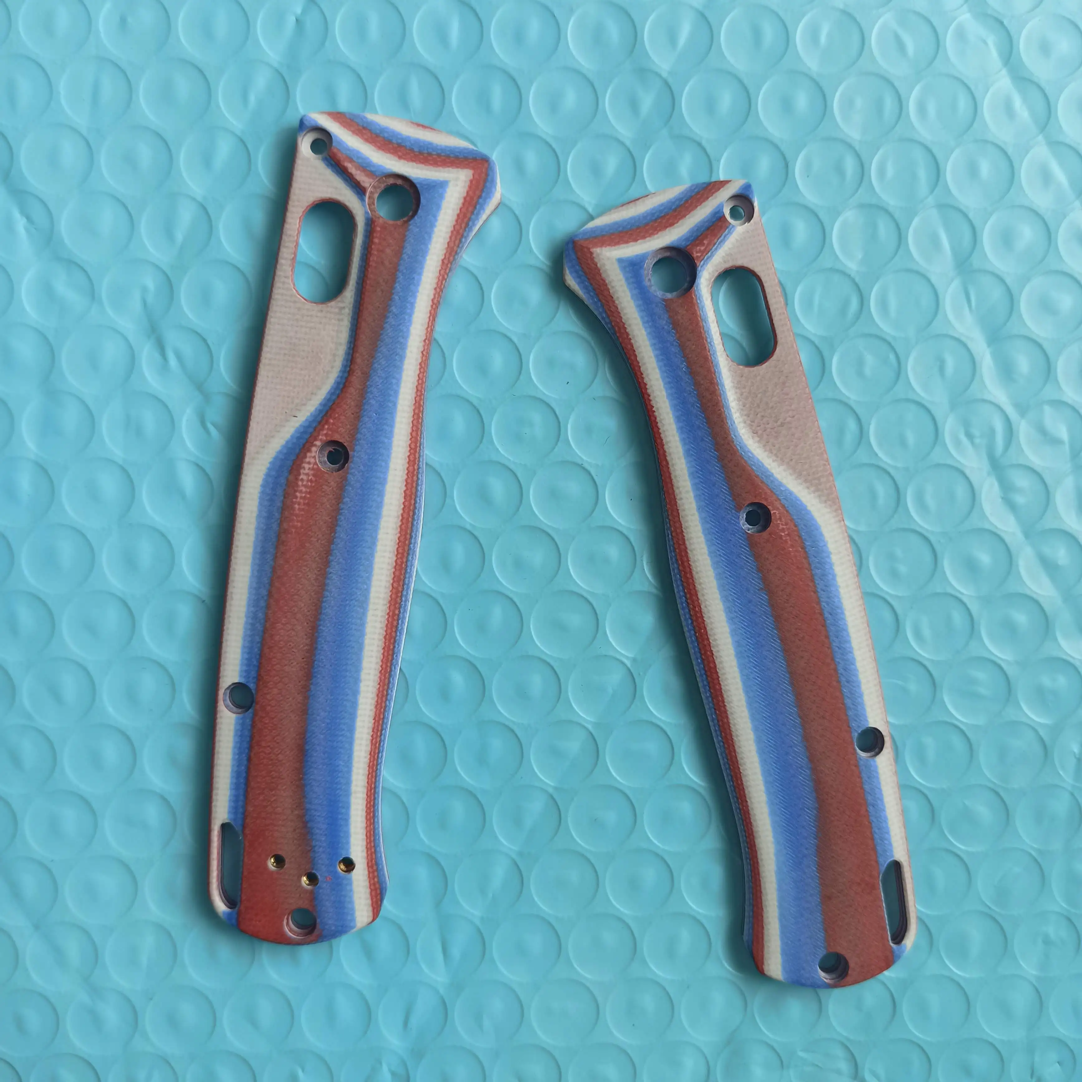 Новые 1 пара весов с ручкой из материала G10 для ножей Benchmade Bugout 535
Новые 1 пара весов с ручкой из материала G10 для ножей Benchmade Bugout 535