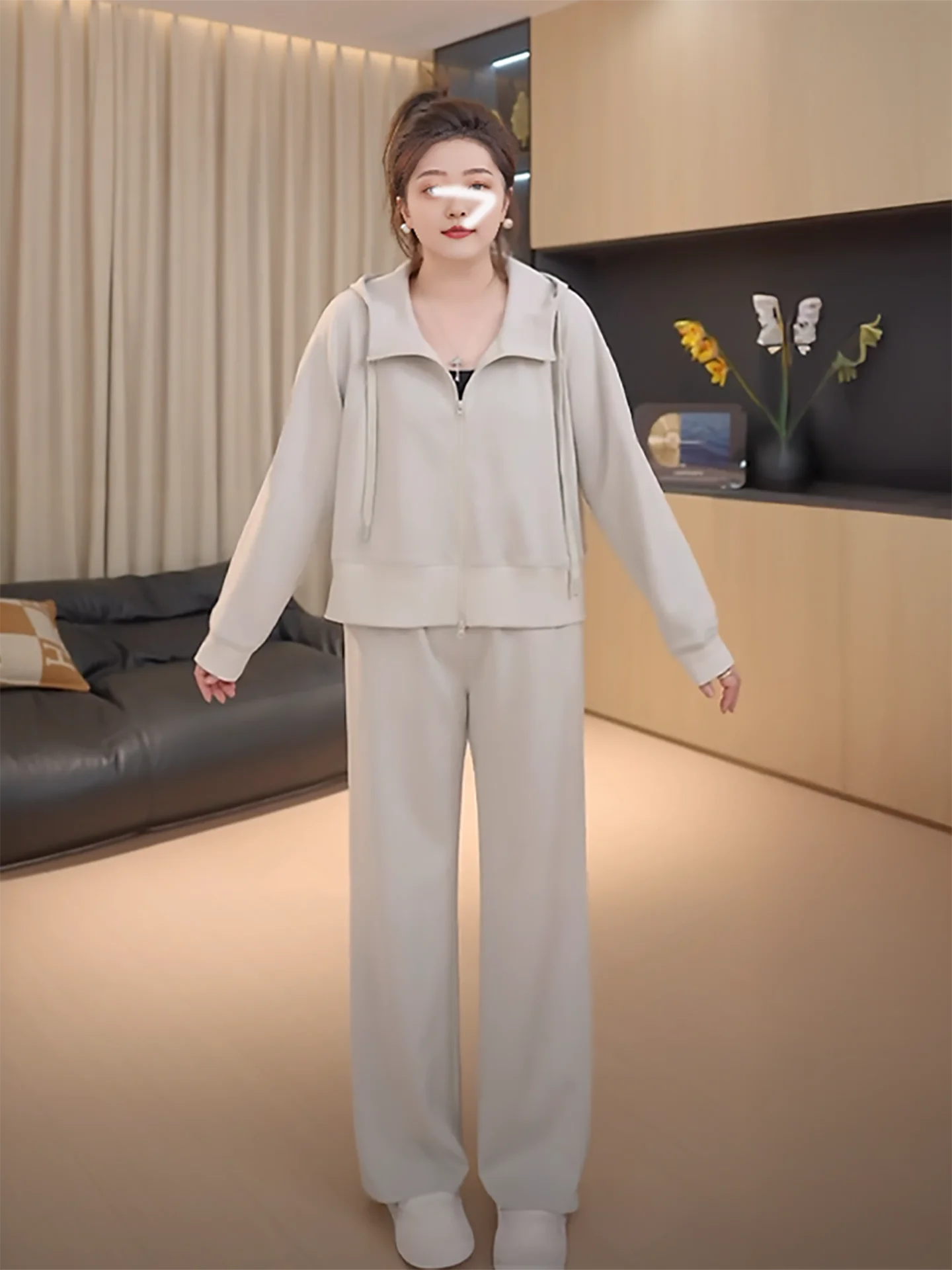 Fashionable Casual Sportswear Set Women's Spring Autumn 2025 New Style Age-Defying Hoodie Two-Piece Set Trendy Long Sleeve Zi...
Fashionable Casual Sportswear Set Women's Spring Autumn 2025 New Style Age-Defying Hoodie Two-Piece Set Trendy Long Sleeve Zi...