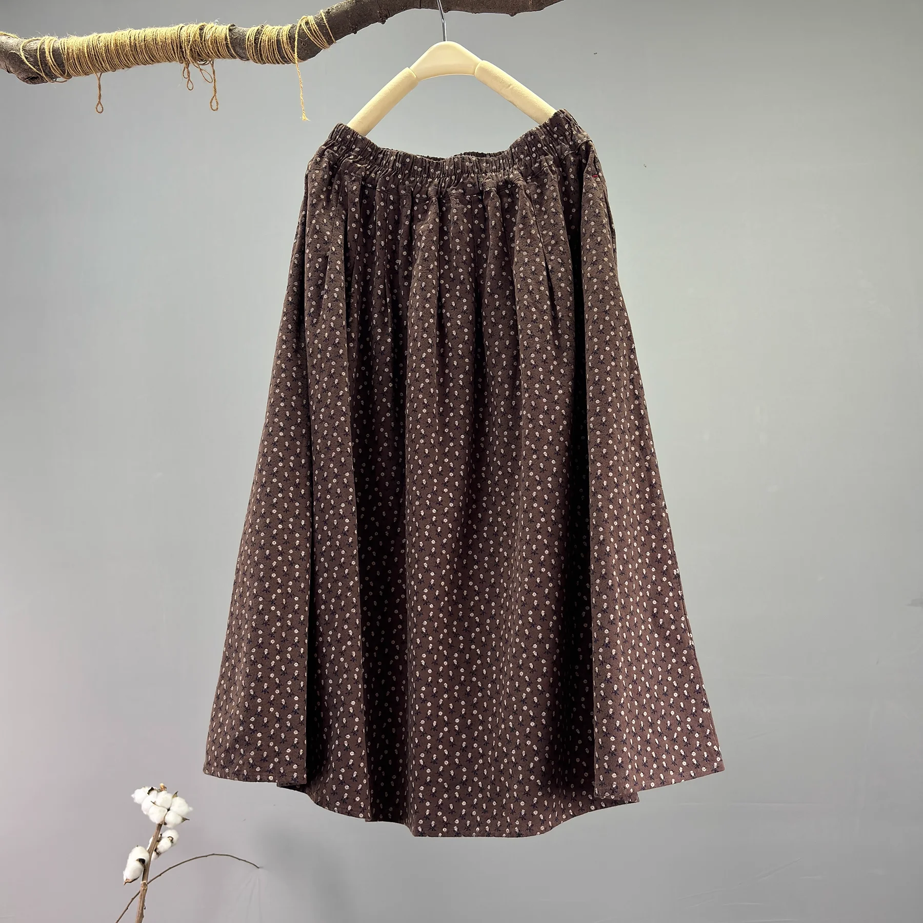 Enianechu, зима-осень, женская юбка из 100% хлопка, винтажная эластичная талия в японском стиле, длинные юбки с кофейным принтом, женская юбка-миди
Enianechu, зима-осень, женская юбка из 100% хлопка, винтажная эластичная талия в японском стиле, длинные юбки с кофейным принтом, женская юбка-миди