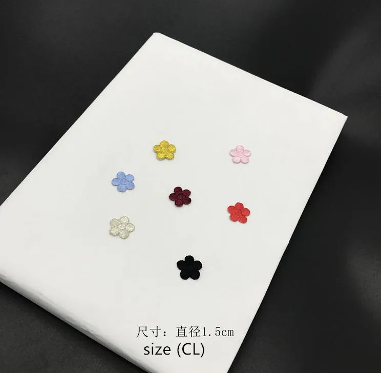 New Arrival 20 Pcs 1.5cm Mini Flower Embroidered Patch Iron On Jeans Coat Tshirt Bag Dress Decor Repair Motif Accessory DIY
New Arrival 20 Pcs 1.5cm Mini Flower Embroidered Patch Iron On Jeans Coat Tshirt Bag Dress Decor Repair Motif Accessory DIY